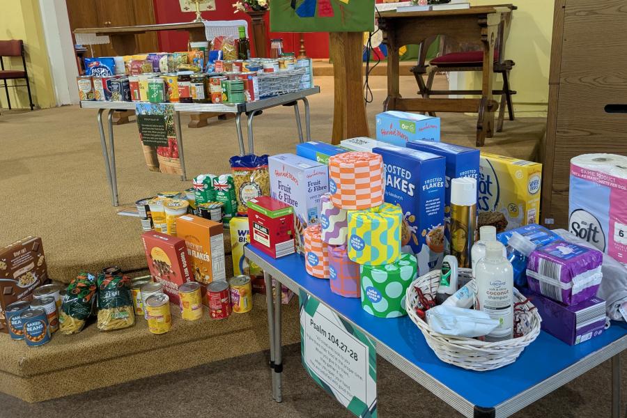 Harvest gifts at Lye_1.jpg