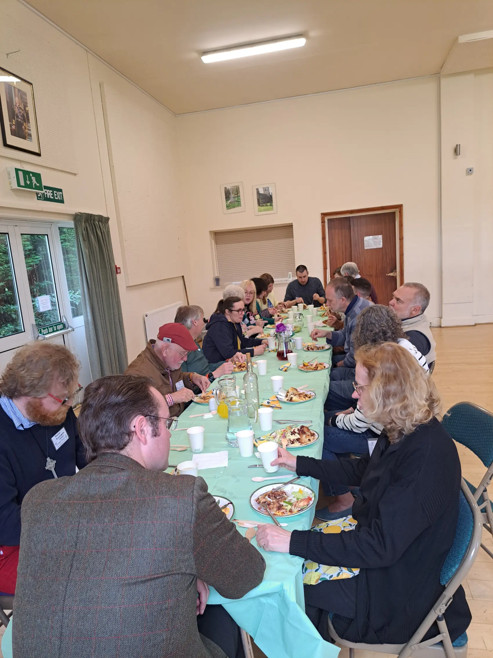 People eating together at the new worshipping communities learning pathway